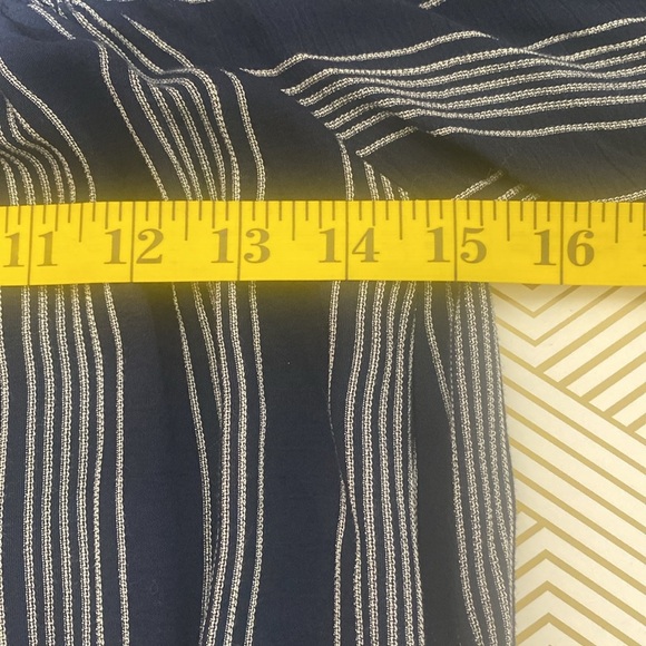 Abercrombie & fitch top - Picture 6 of 8